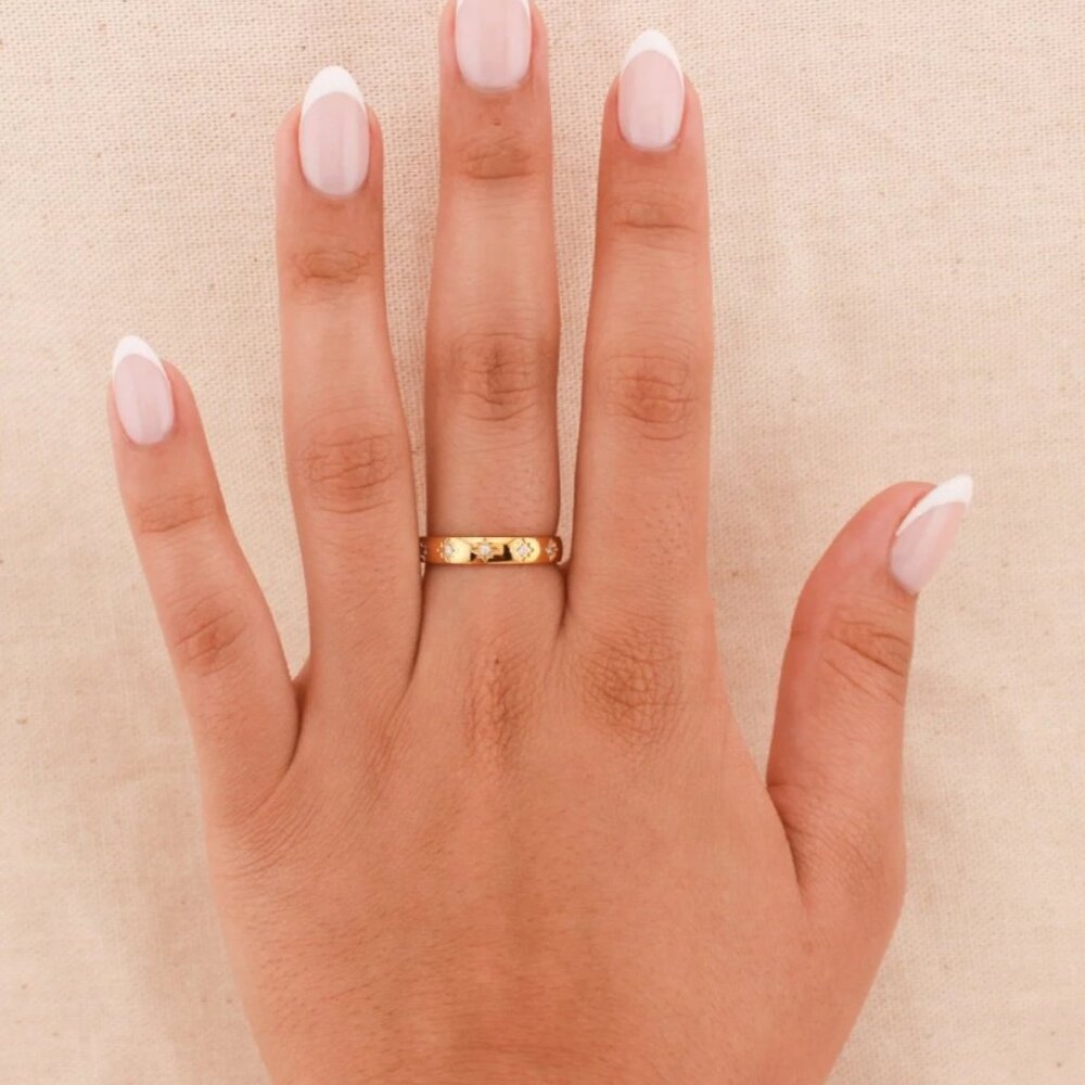 Starburst Gold Ring CZ Stars 18K Gold on Stainless Steel Waterproof BEAUTIFUL - Picture 3 of 12